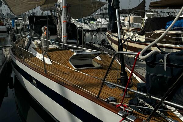 Second Kiss 44ft Norseman Yacht For Sale