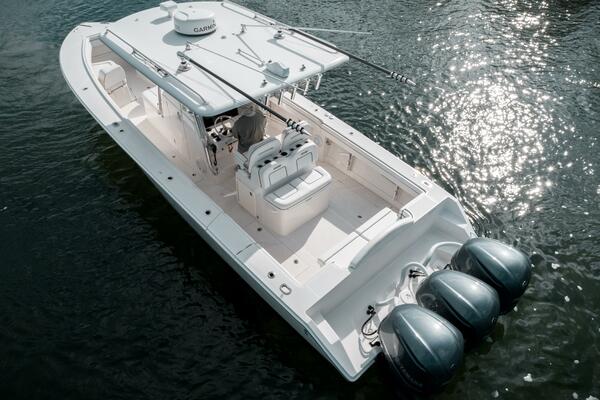 34ft Jupiter Yacht For Sale