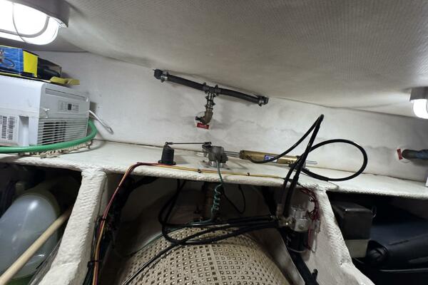 Side Trip 34ft Mainship Yacht For Sale