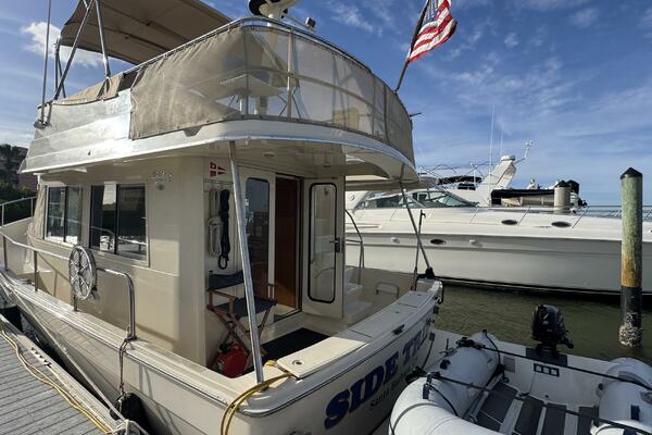 Side Trip 34ft Mainship Yacht For Sale