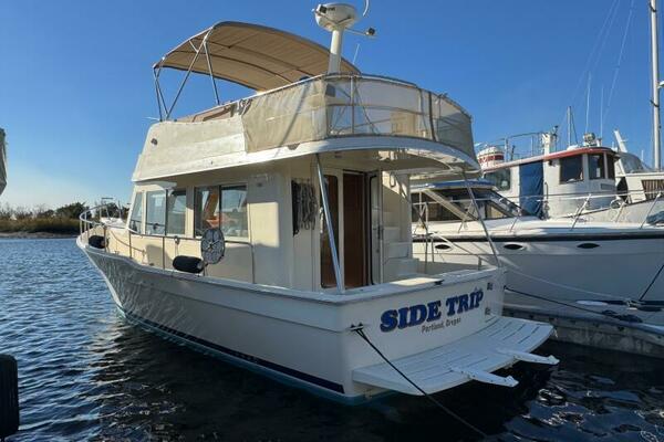 Side Trip 34ft Mainship Yacht For Sale