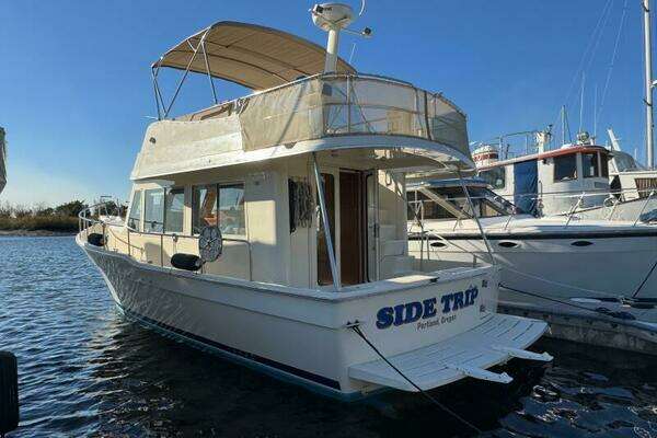 Mainship 34 TRAWLER Yacht For Sale