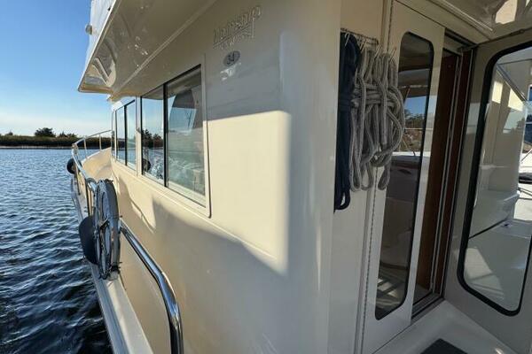 Side Trip 34ft Mainship Yacht For Sale