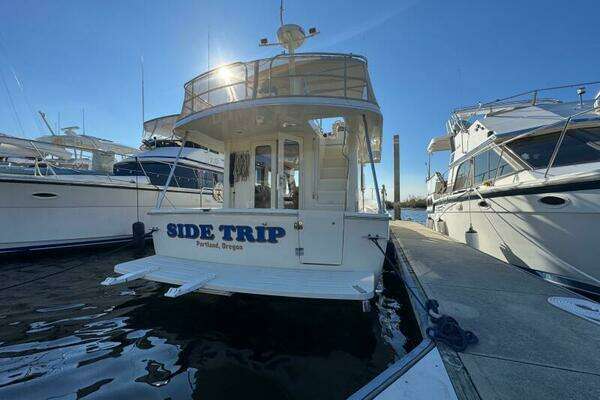 Mainship 34 TRAWLER Yacht For Sale