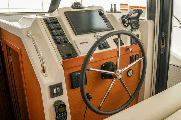 Beneteau Swift Trawler 41 Yacht For Sale