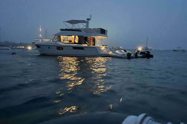 Beneteau Swift Trawler 41 Yacht For Sale