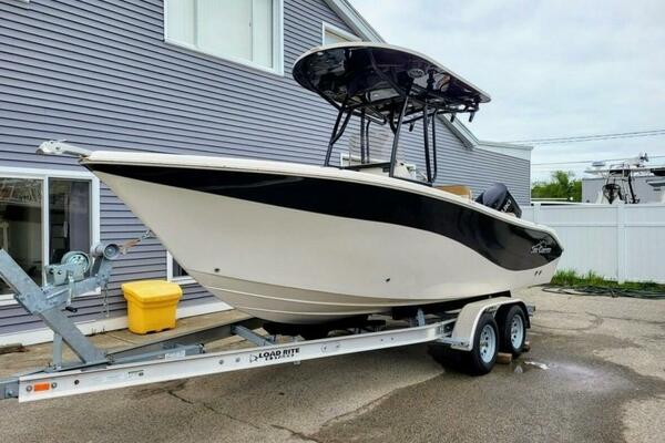 22ft Sea Chaser Yacht For Sale