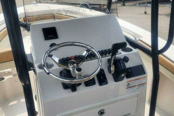 Photo of the 2023 Sea Chaser 22 HFC