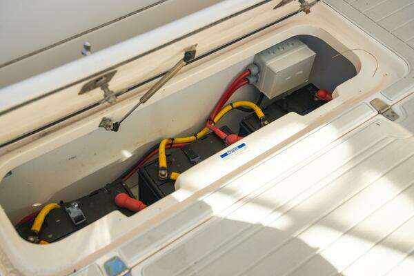 Pursuit OS 385 Offshore Yacht For Sale