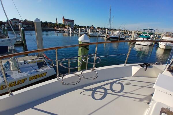 Concrete Idea 48ft Hatteras Yacht For Sale