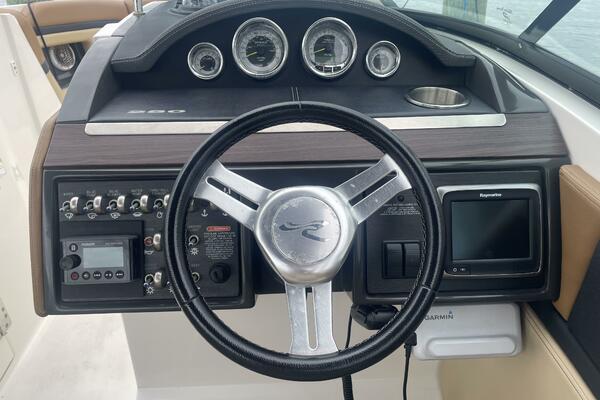 25ft Sea Ray Yacht For Sale