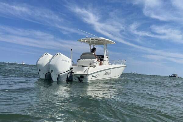 27-ft-Boston Whaler-2022-270 Dauntless- Moorestown New Jersey United States  yacht for sale