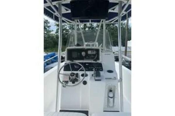 21ft Boston Whaler Yacht For Sale