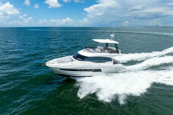 2025 Prestige 460 Flybridge - Sistership