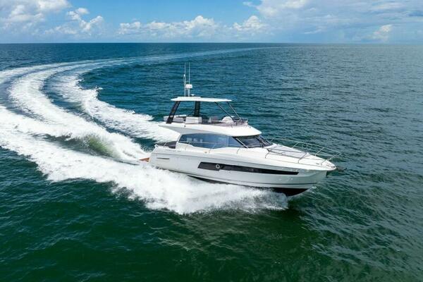 2025 Prestige 460 Flybridge - Sistership