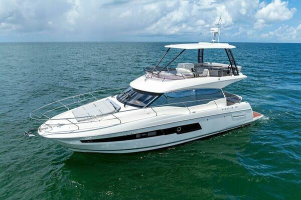 2025 Prestige 460 Flybridge - Sistership