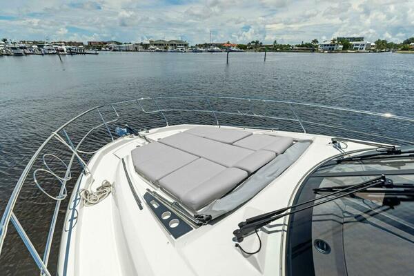 2025 Prestige 460 Flybridge - Sistership