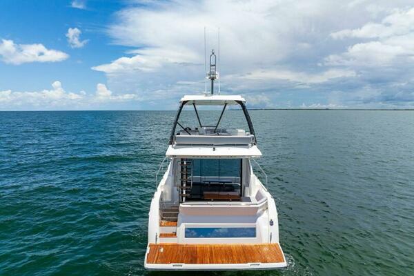 2025 Prestige 460 Flybridge - Sistership