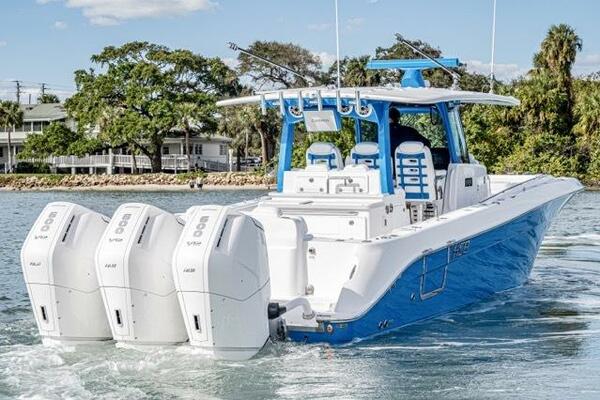 42ft HCB Yacht For Sale