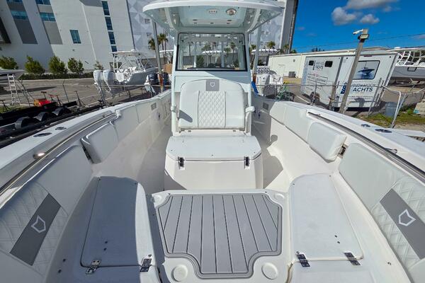 28ft Sea Fox Yacht For Sale