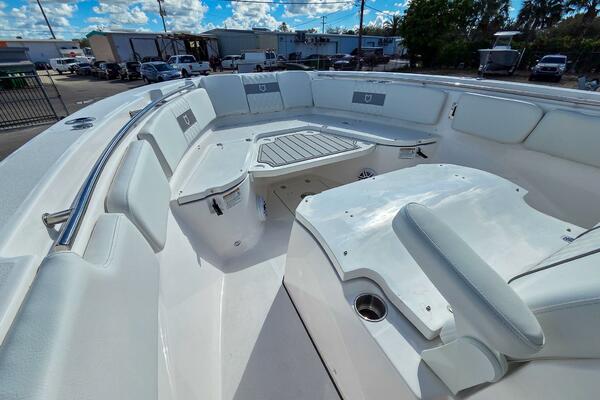28ft Sea Fox Yacht For Sale