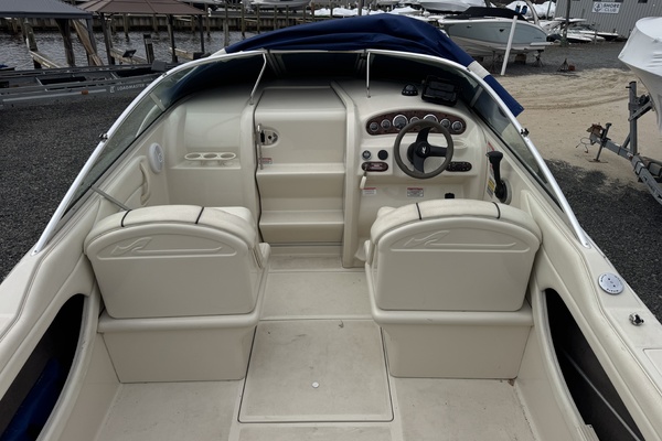 21ft Sea Ray Yacht For Sale