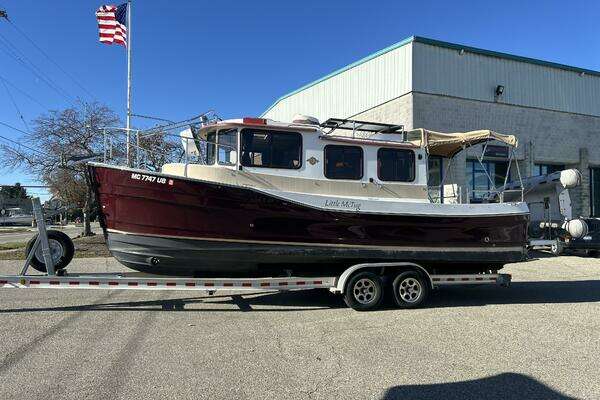 Photo of the 2013 Ranger Tugs 27