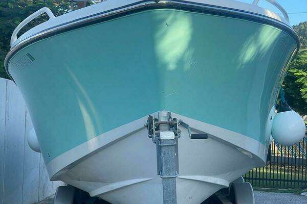 Photo of the 2016 Mako 284 Center Console "LIVING SIMPLE"