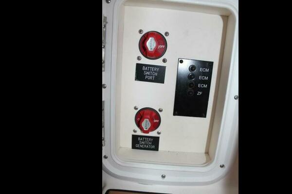 Battery Selector Switches 2