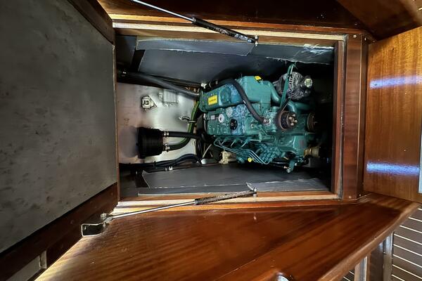 Whiskey Compass 42ft Bavaria Yacht For Sale