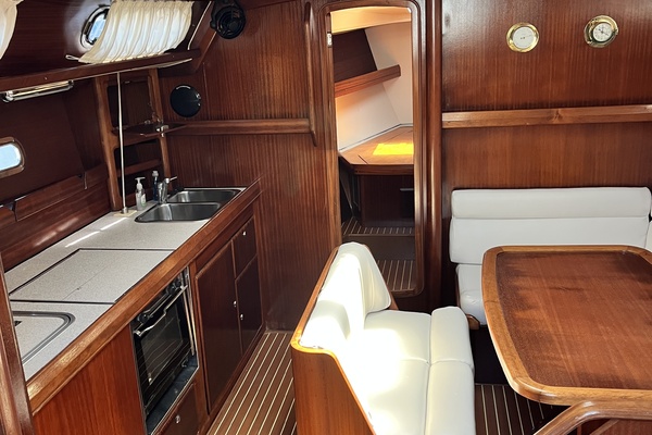 Whiskey Compass 42ft Bavaria Yacht For Sale