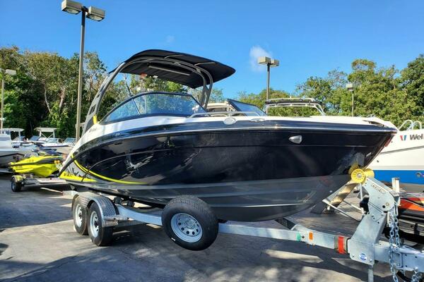 SWEET AND SOUR 21ft Yamaha Boats Yacht For Sale