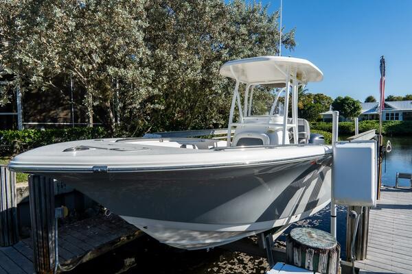 230 CC Adventure 23ft Tidewater Yacht For Sale