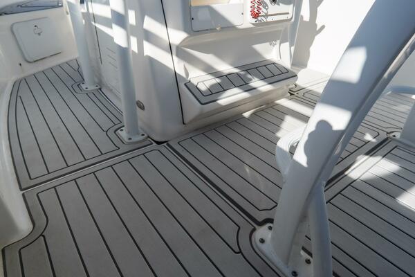 230 CC Adventure 23ft Tidewater Yacht For Sale