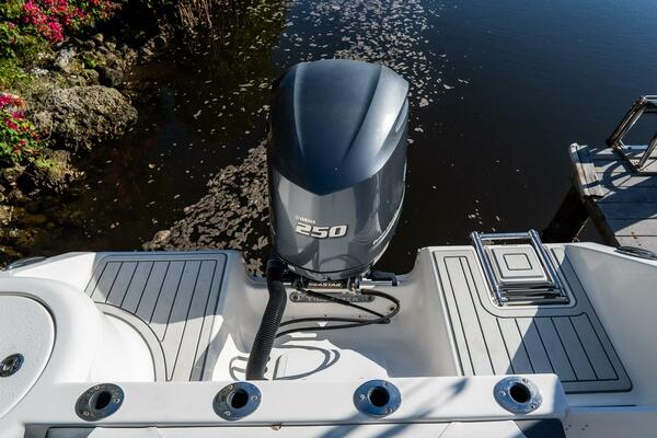 230 CC Adventure 23ft Tidewater Yacht For Sale