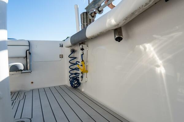 230 CC Adventure 23ft Tidewater Yacht For Sale