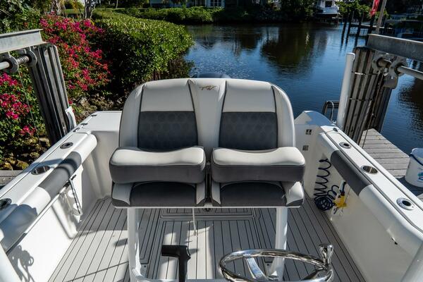 230 CC Adventure 23ft Tidewater Yacht For Sale