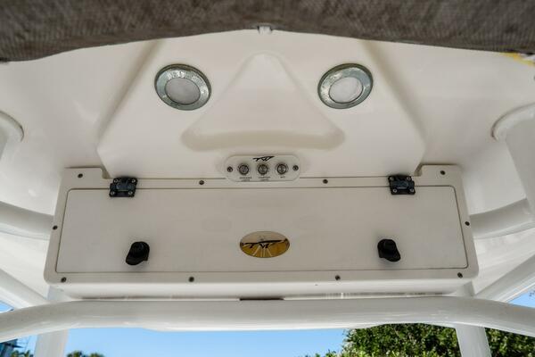 230 CC Adventure 23ft Tidewater Yacht For Sale