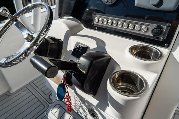 230 CC Adventure 23ft Tidewater Yacht For Sale