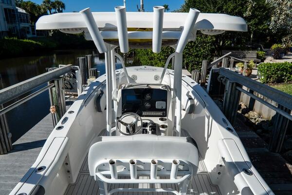 230 CC Adventure 23ft Tidewater Yacht For Sale