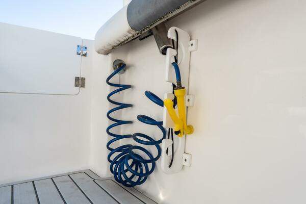 230 CC Adventure 23ft Tidewater Yacht For Sale