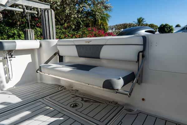 230 CC Adventure 23ft Tidewater Yacht For Sale