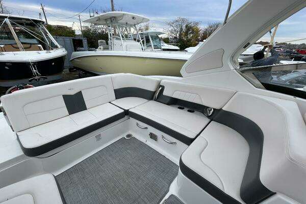 Photo of the 2017 Chaparral 307 SSX