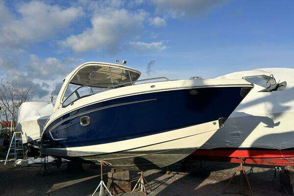 30-ft-Chaparral-2017-307 SSX- Norwalk Connecticut United States  yacht for sale