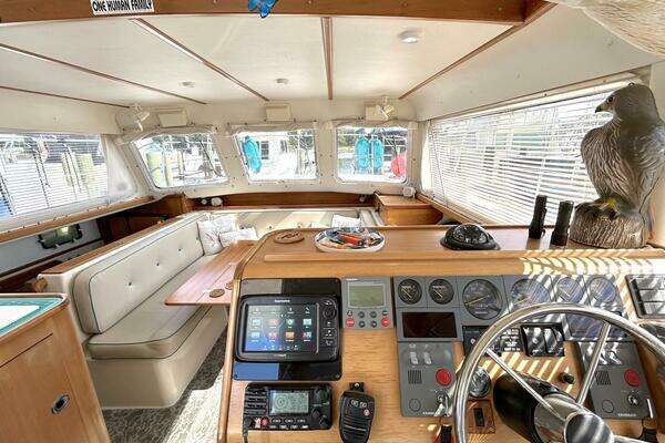 PDQ 34 Power Catamaran Yacht For Sale