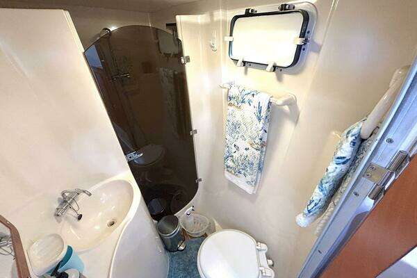 PDQ 34 Power Catamaran Yacht For Sale