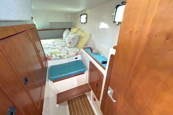 PDQ 34 Power Catamaran Yacht For Sale