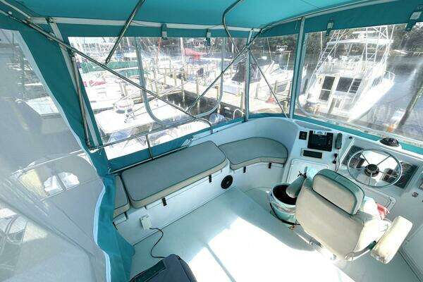 PDQ 34 Power Catamaran Yacht For Sale