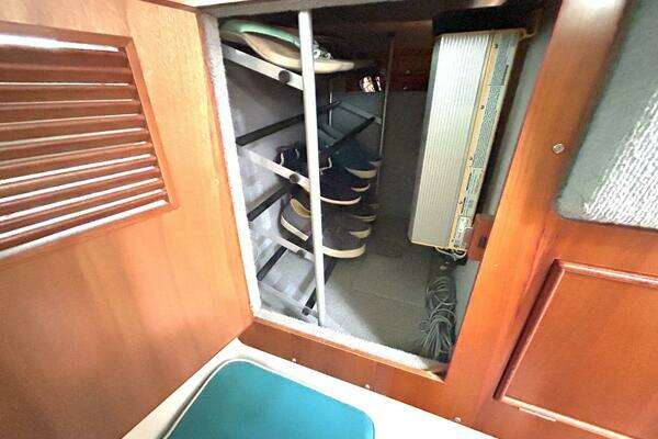 PDQ 34 Power Catamaran Yacht For Sale