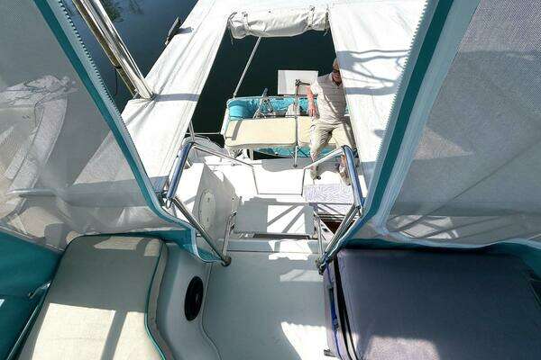 PDQ 34 Power Catamaran Yacht For Sale